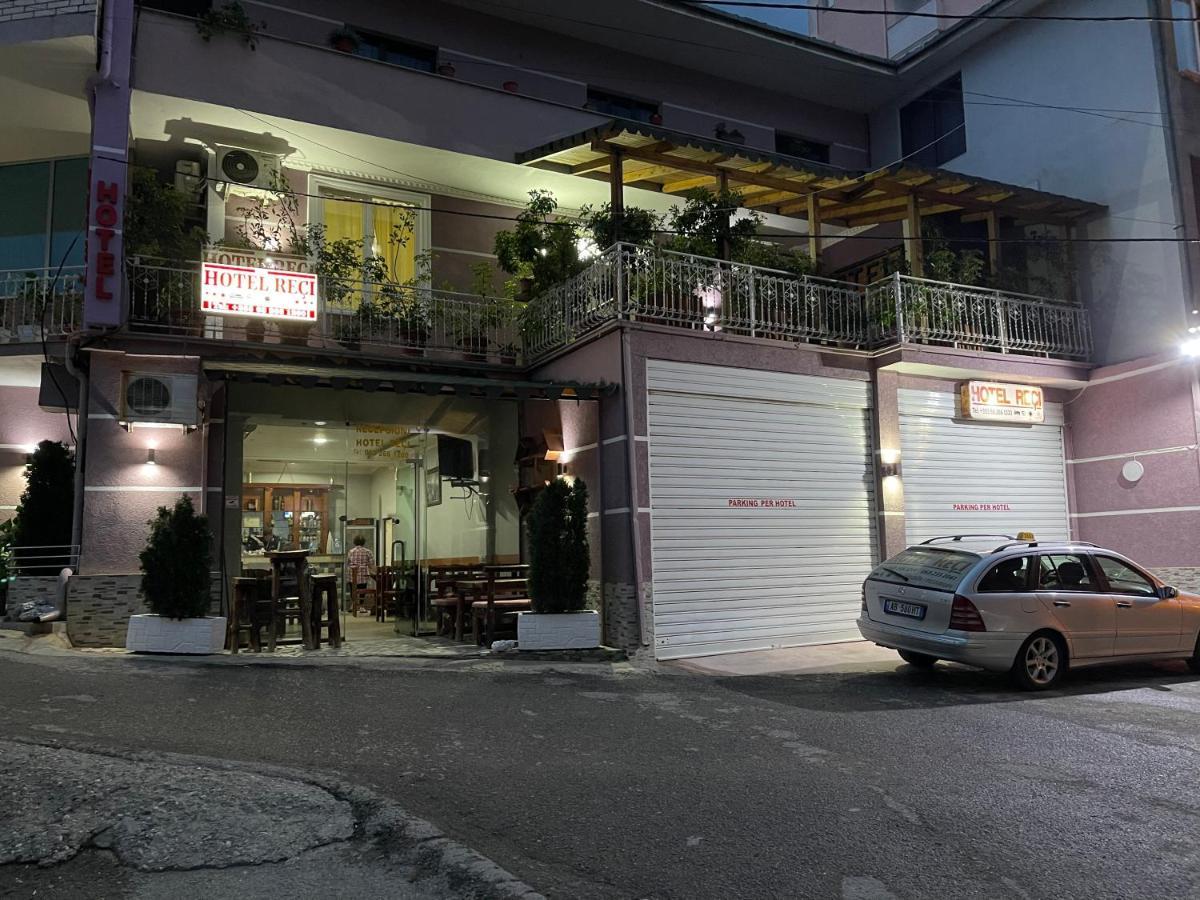 Hotel Reci Peshkopi Екстер'єр фото