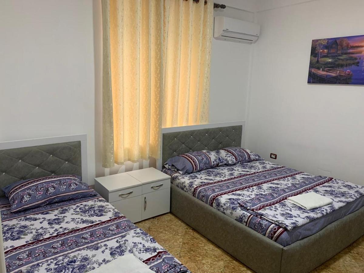 Hotel Reci Peshkopi Екстер'єр фото